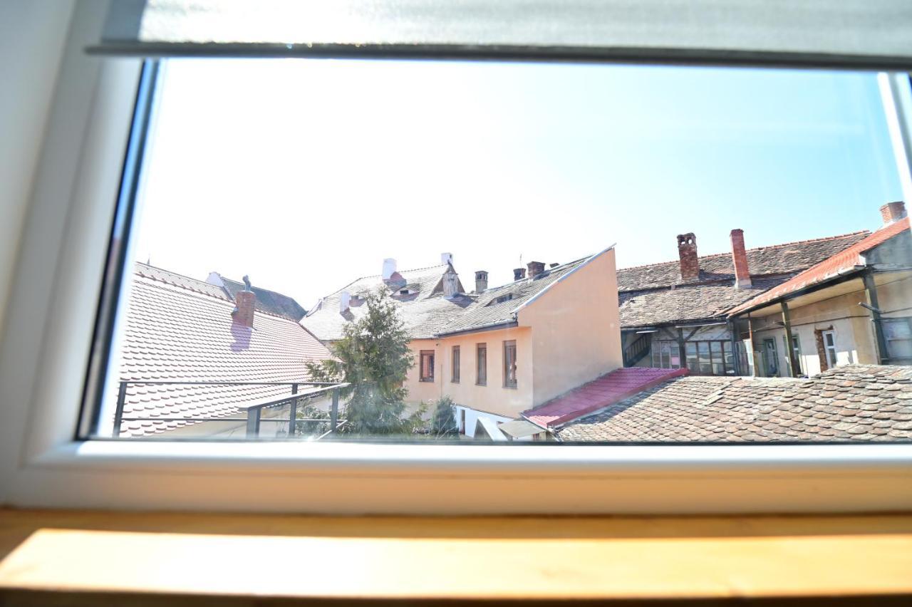 Flh - Central Apartments Σίμπιου Εξωτερικό φωτογραφία