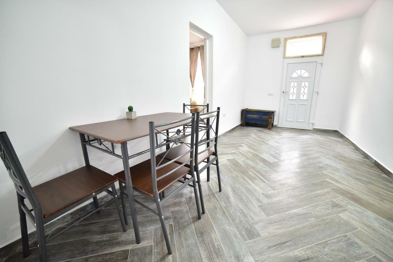 Flh - Central Apartments Σίμπιου Εξωτερικό φωτογραφία