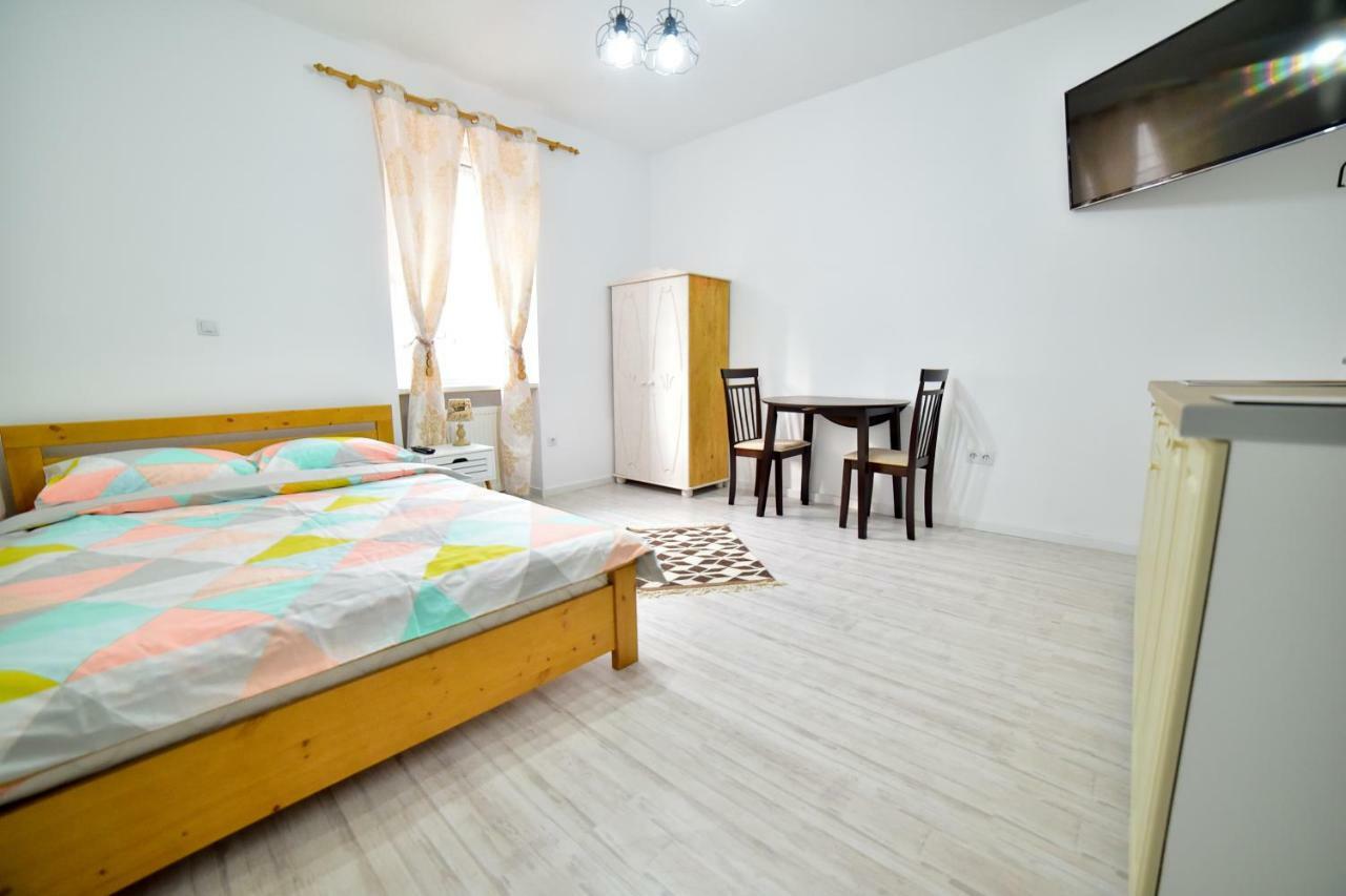 Flh - Central Apartments Σίμπιου Εξωτερικό φωτογραφία
